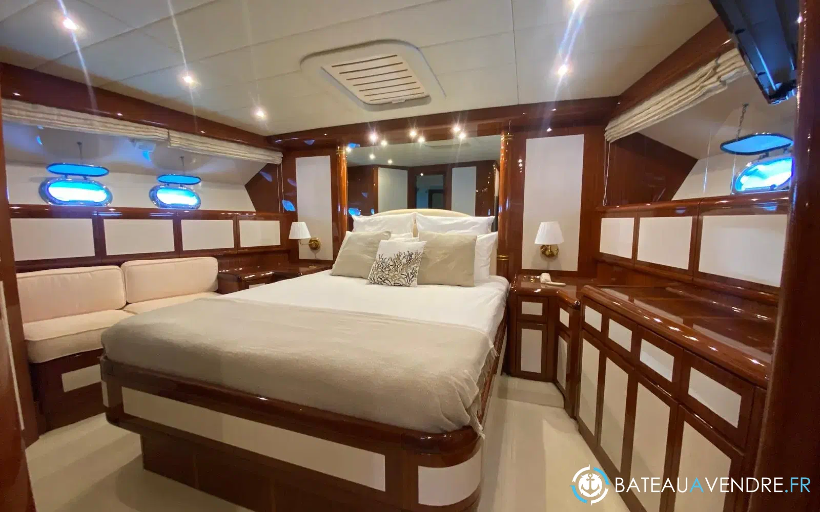 slider 23 Mangusta 72