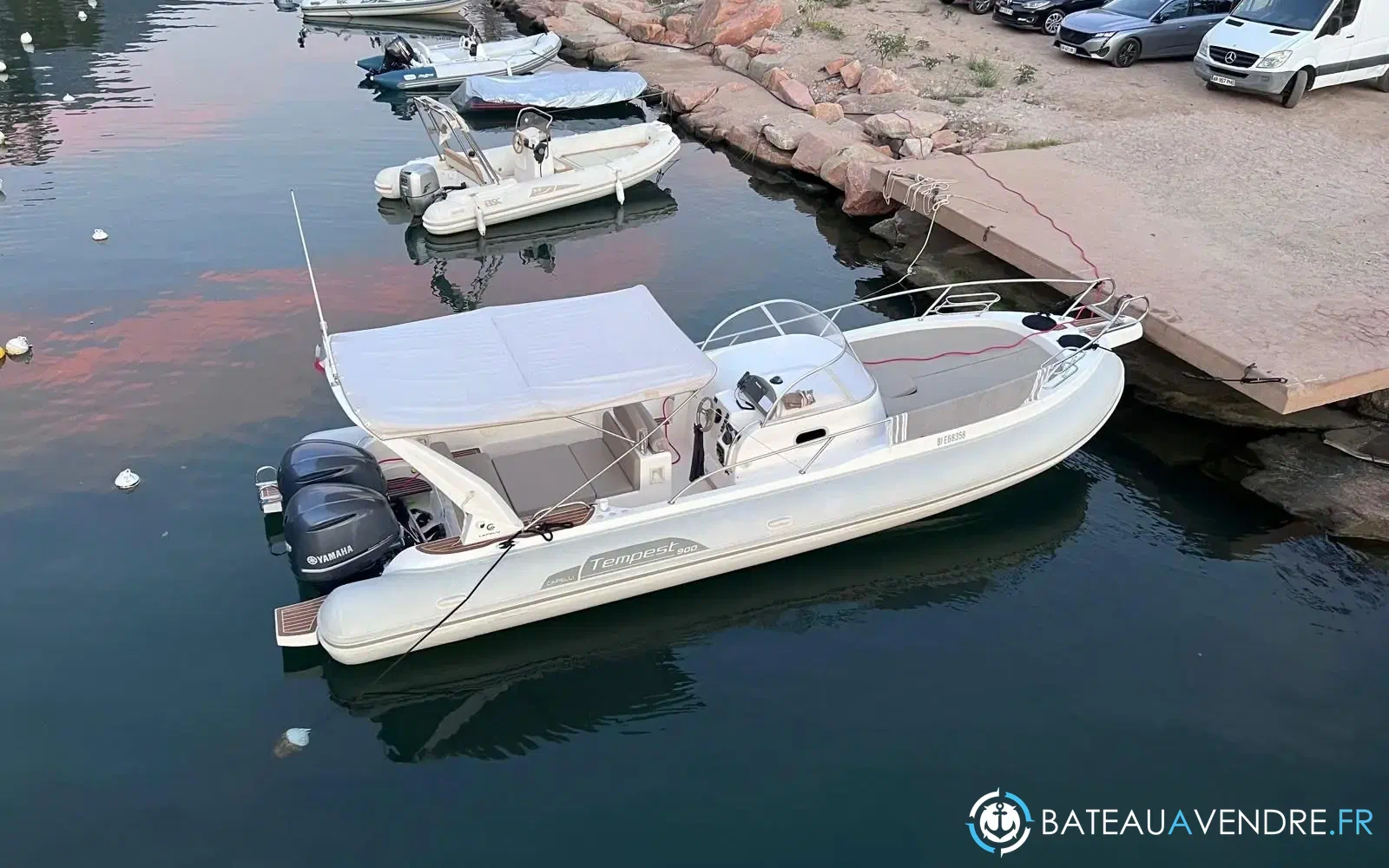 slider 0 Capelli Tempest 900 WA