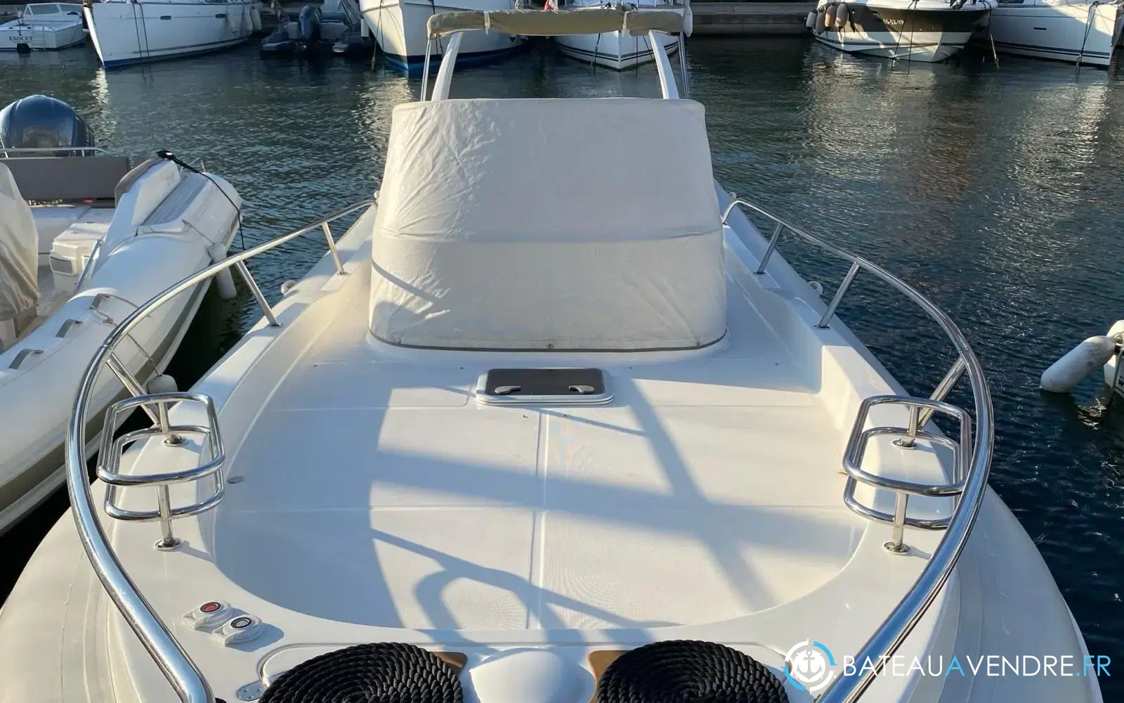 slider 16 Capelli Tempest 900 WA