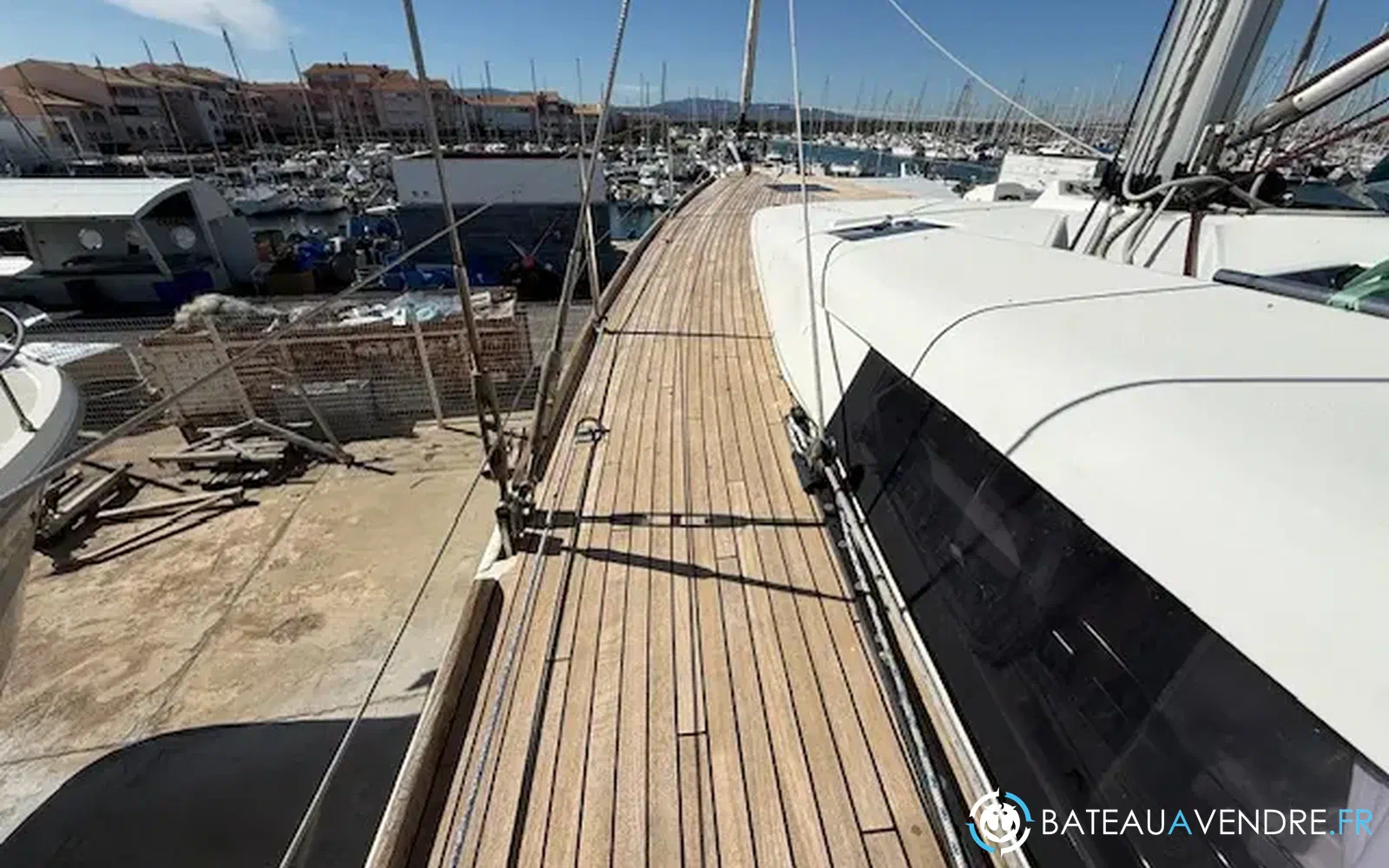 slider 6 Beneteau Sense 46