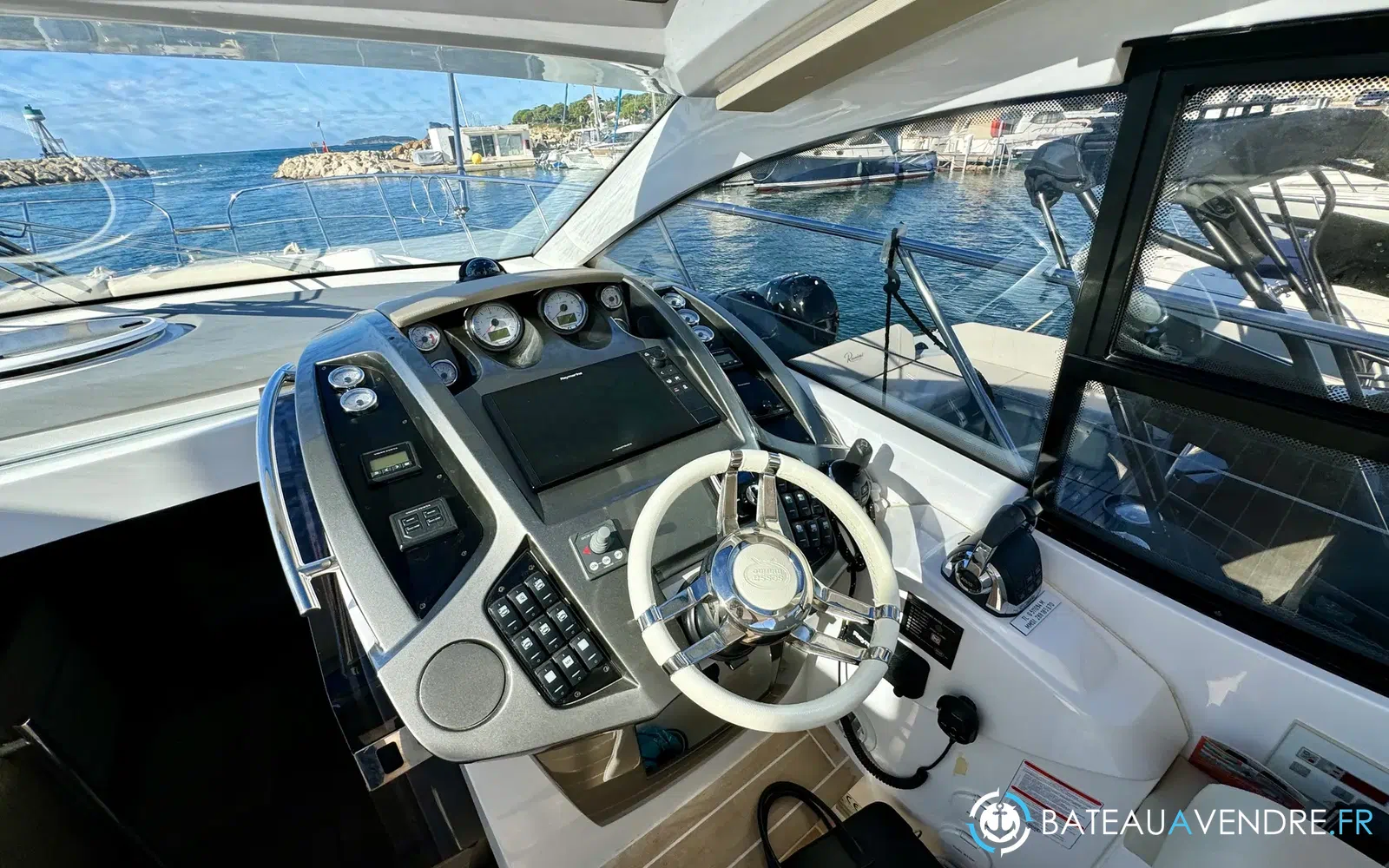 slider 13 Sessa Marine C44