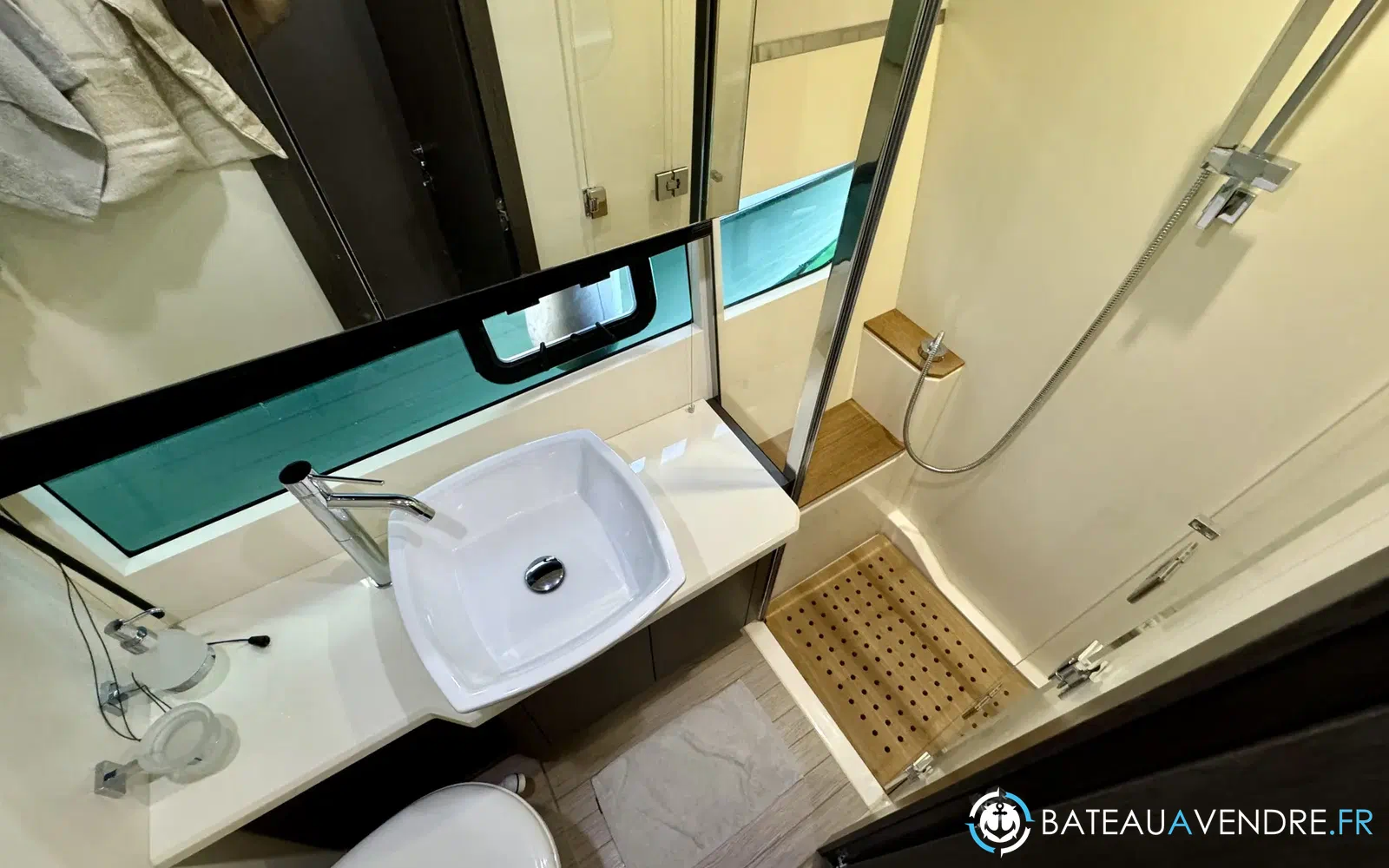 slider 26 Sessa Marine C44