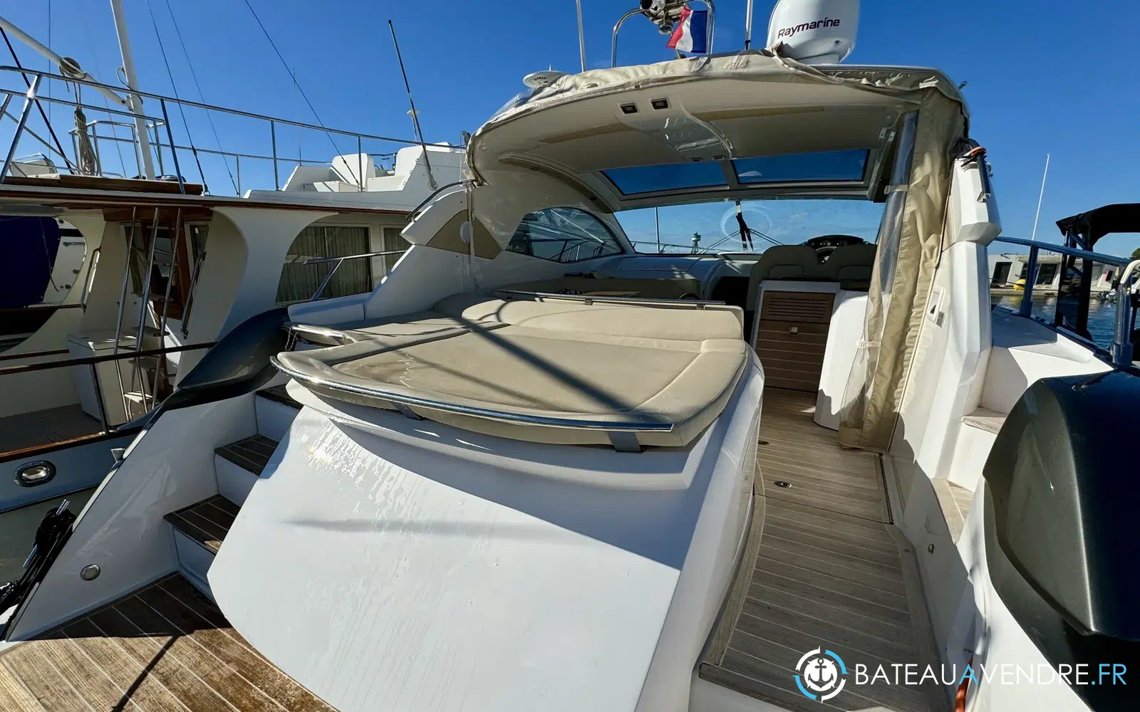 slider 2 Sessa Marine C44