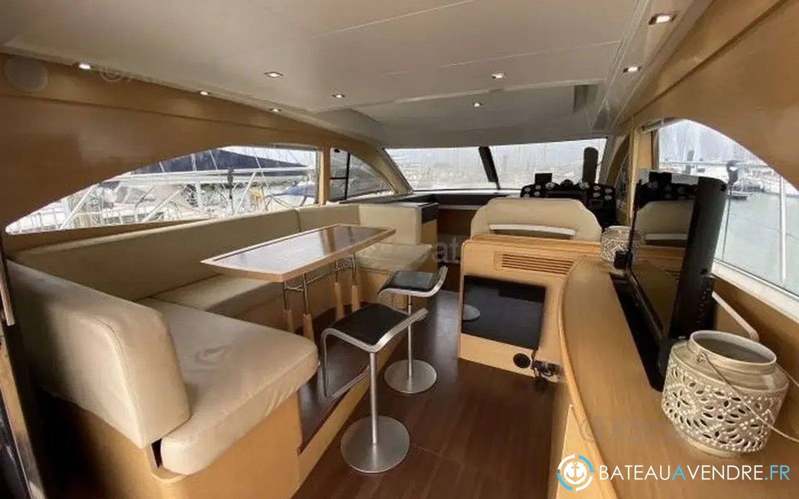 slider 8 Beneteau Monte Carlo 47 Fly
