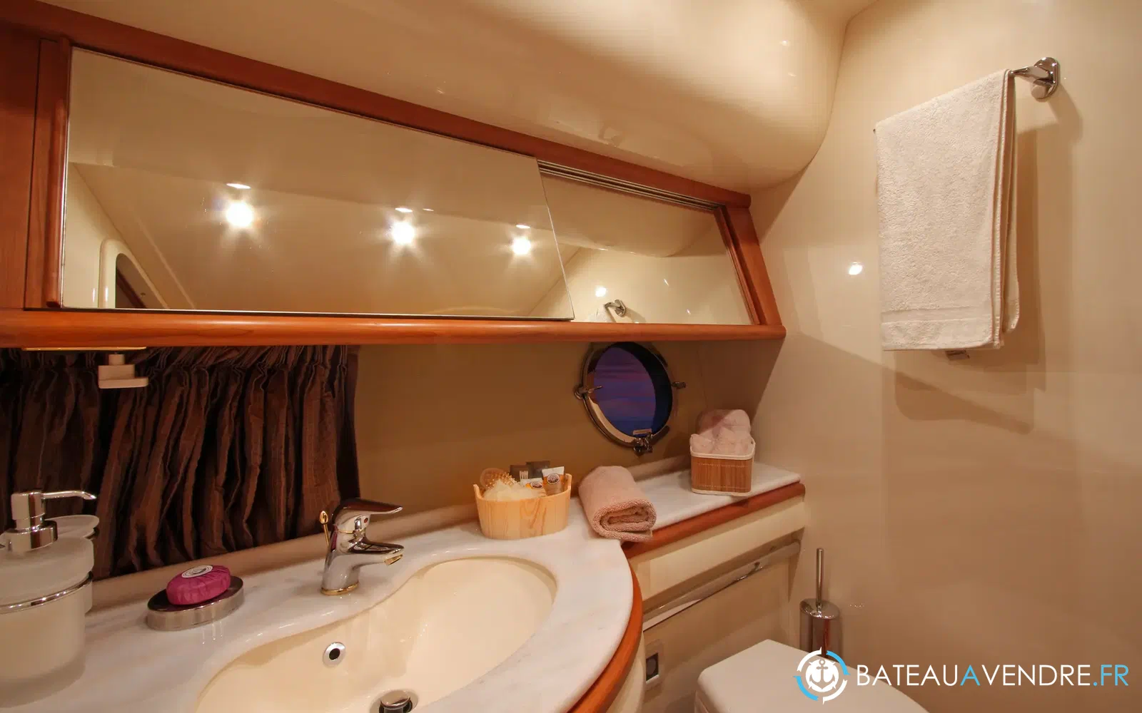 slider 21 Azimut 62 Fly