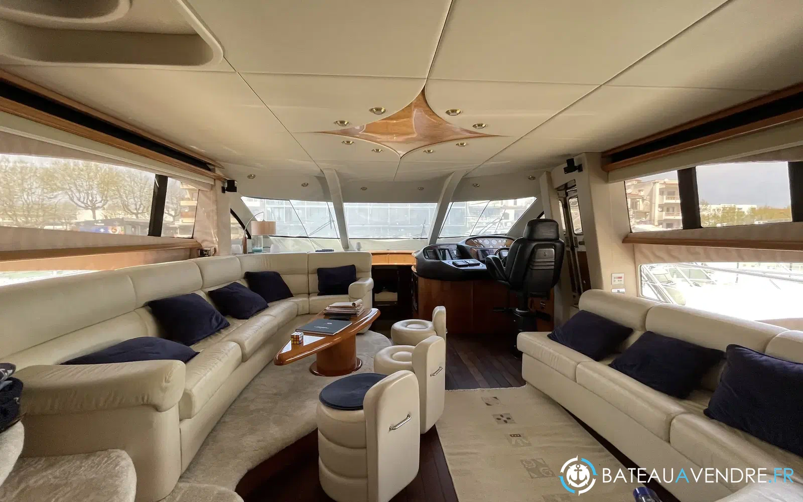 slider 3 Sunseeker Manhattan