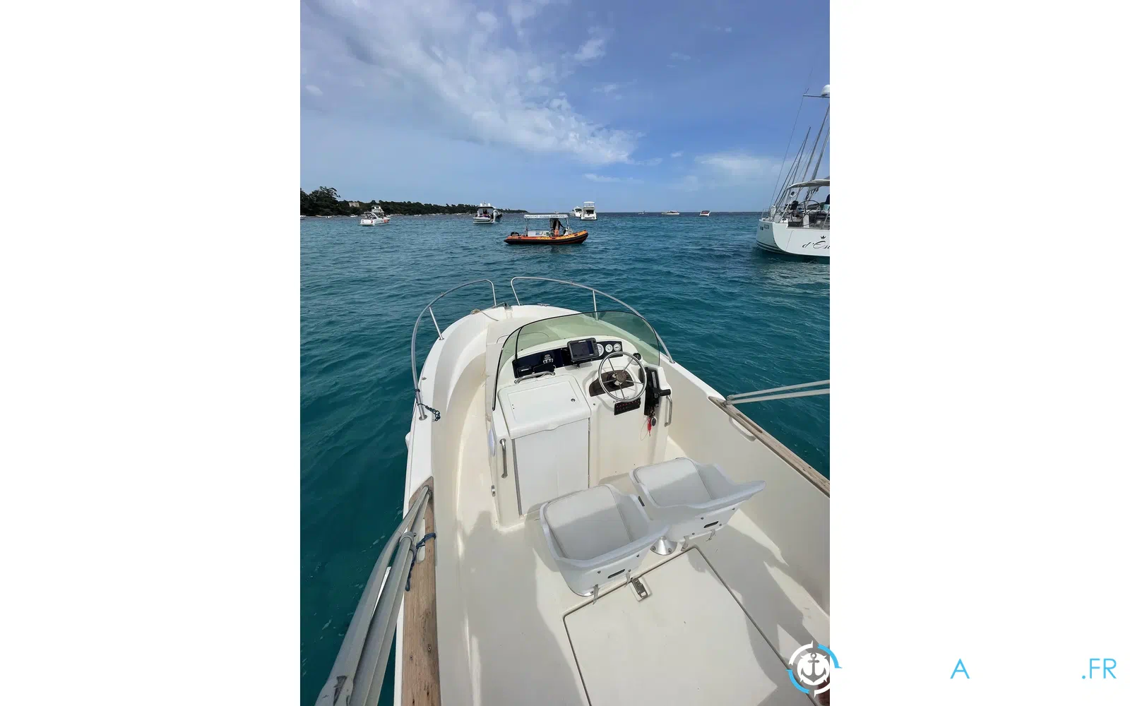 slider 3 Jeanneau Cap Camarat 545
