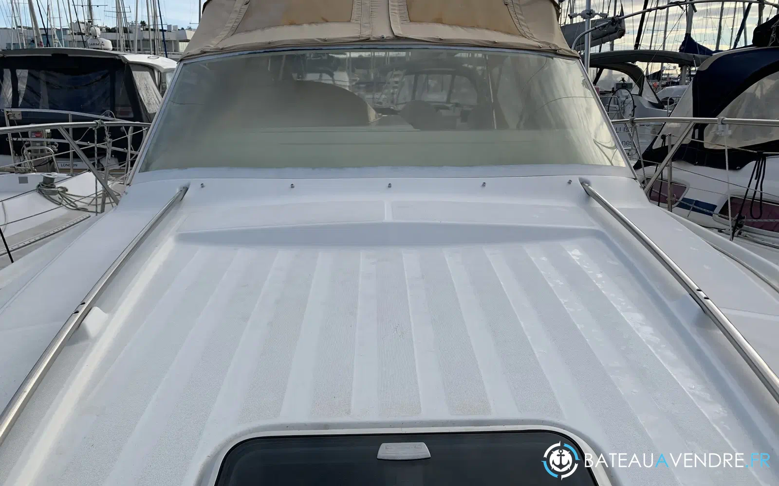 slider 3 Beneteau Flyer 920
