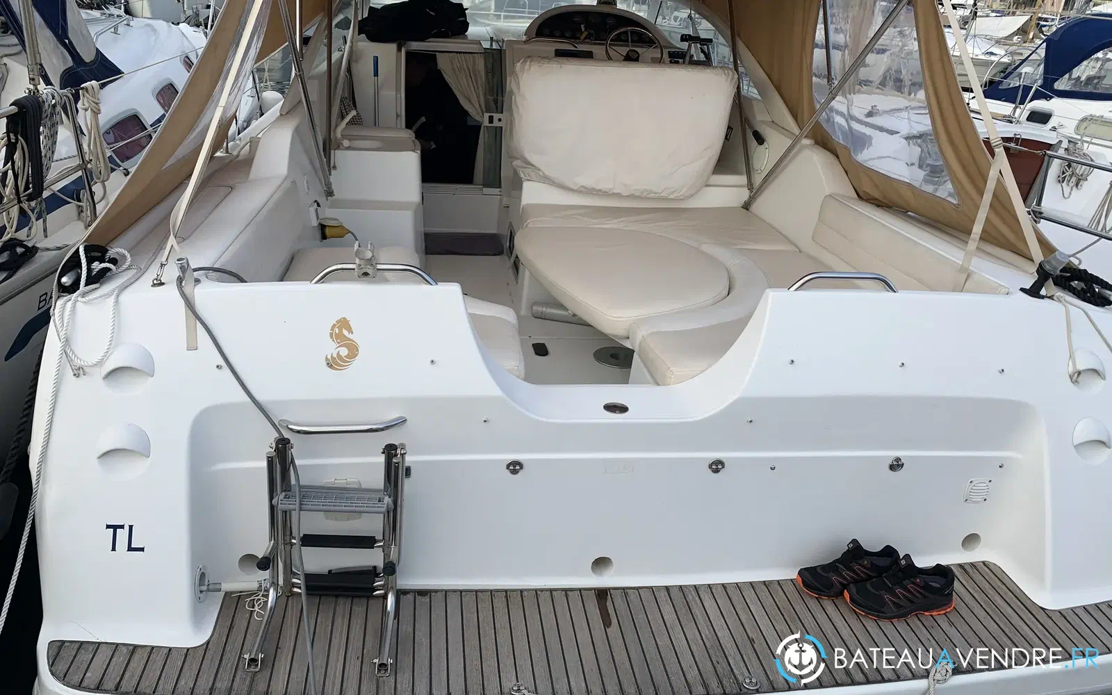 slider 4 Beneteau Flyer 920