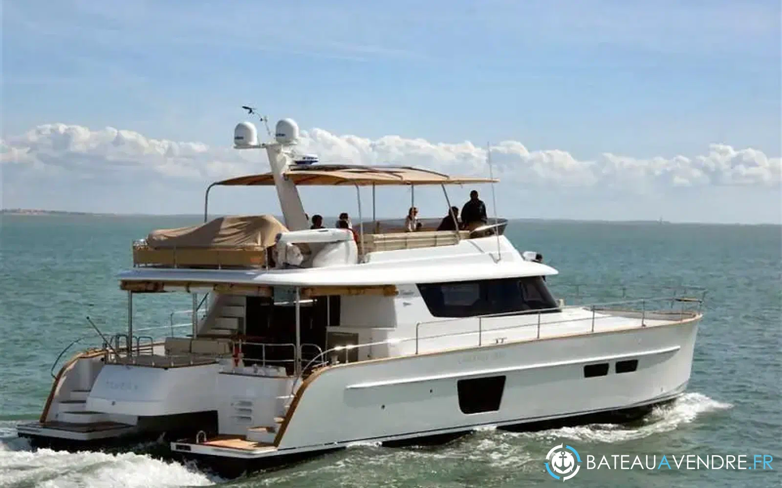 slider 0 Fountaine Pajot Queensland 55