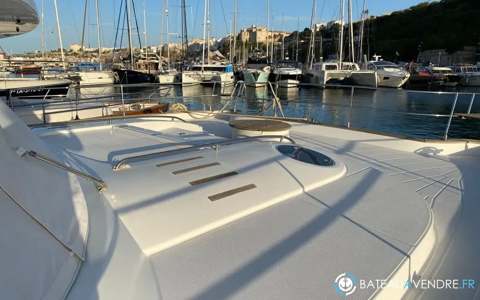 slider 21 Fountaine Pajot Queensland 55