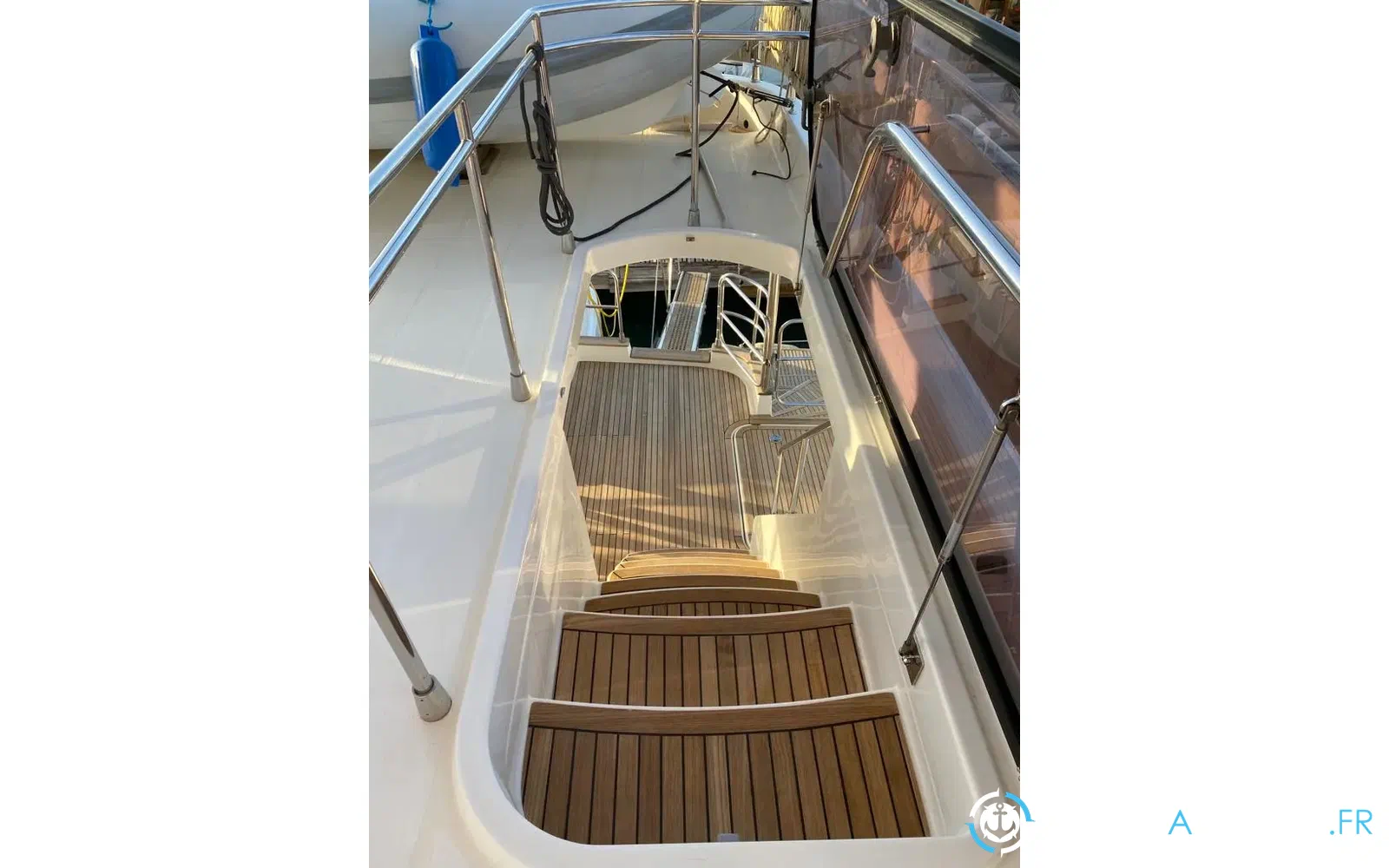 slider 23 Fountaine Pajot Queensland 55