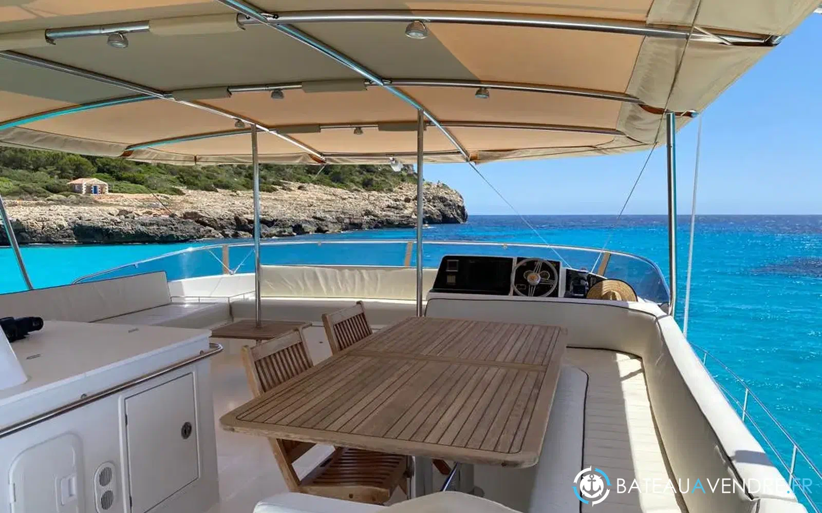 slider 27 Fountaine Pajot Queensland 55