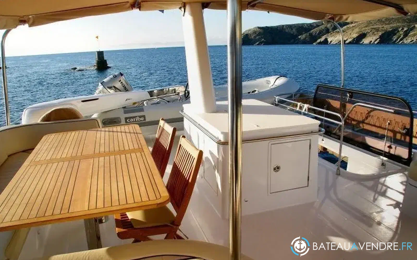 slider 5 Fountaine Pajot Queensland 55