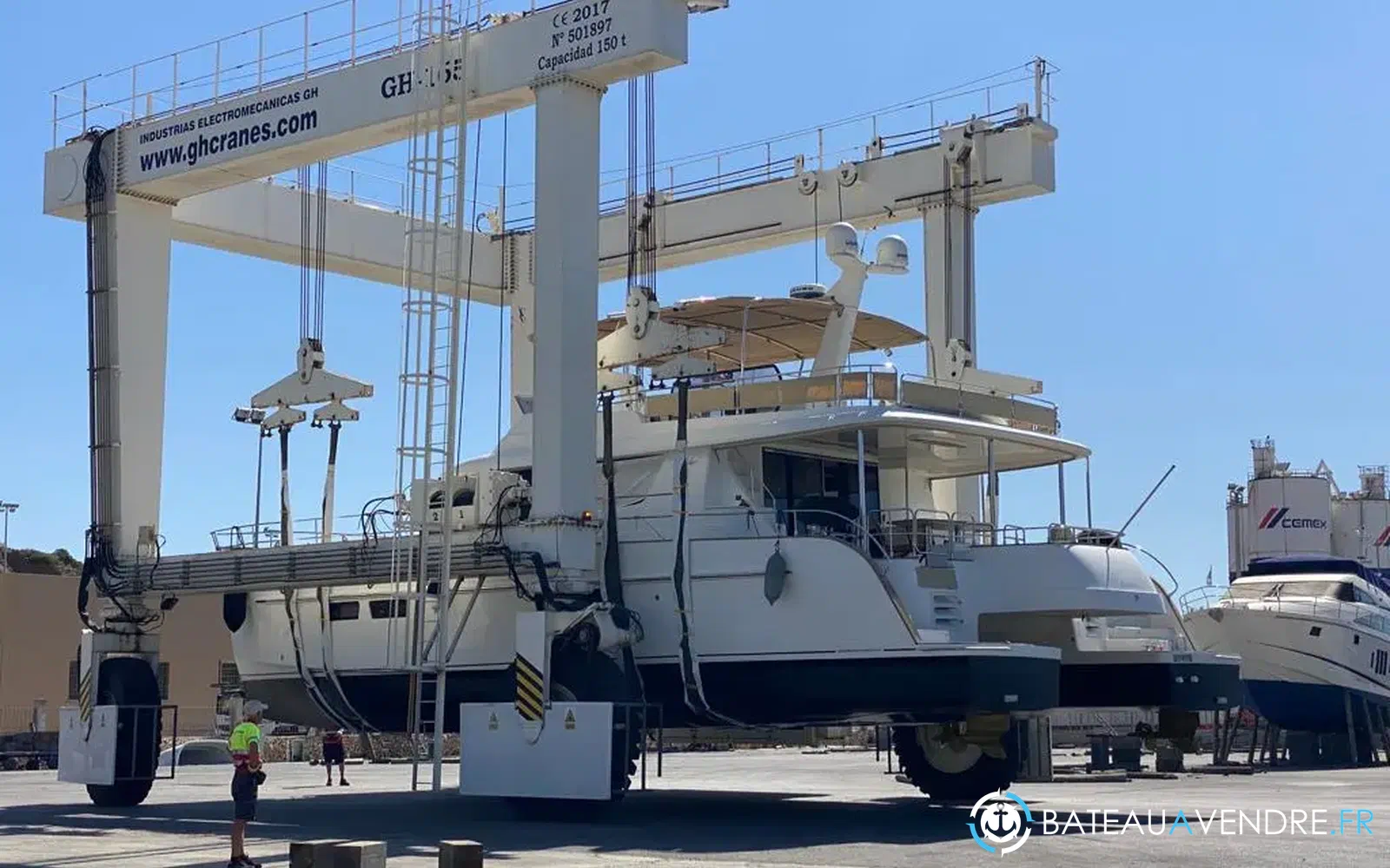 slider 6 Fountaine Pajot Queensland 55