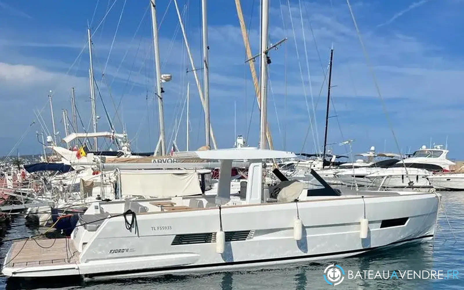 slider 0 Fjord 42 Open