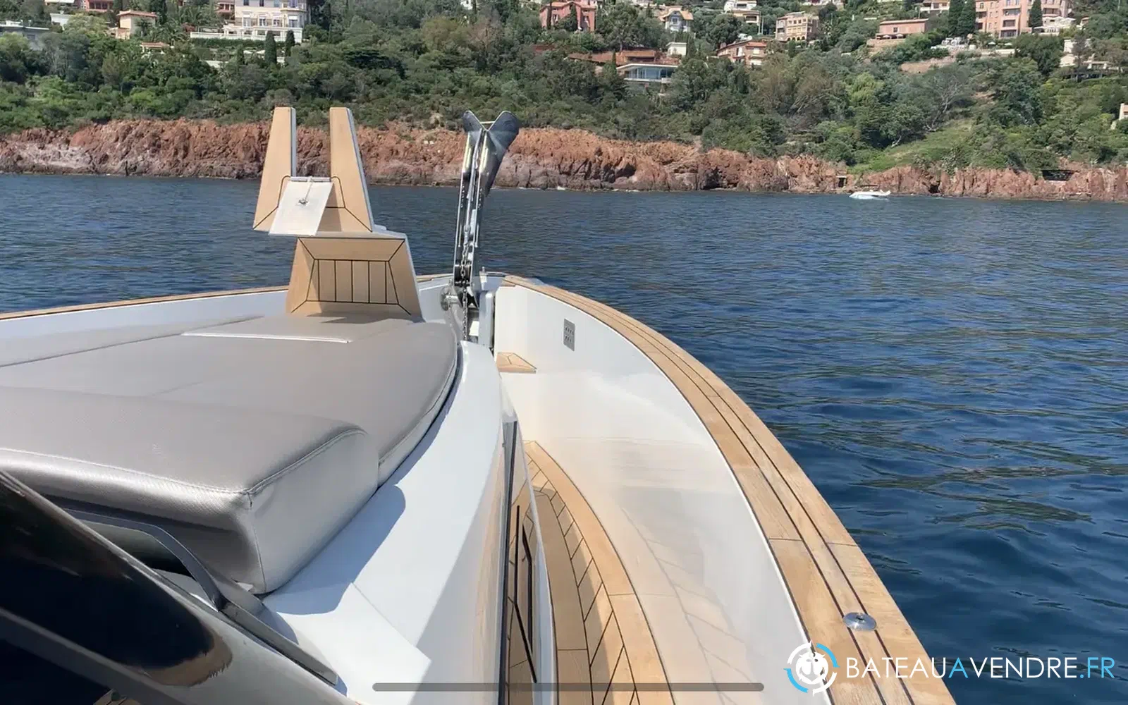 slider 3 Fjord 42 Open