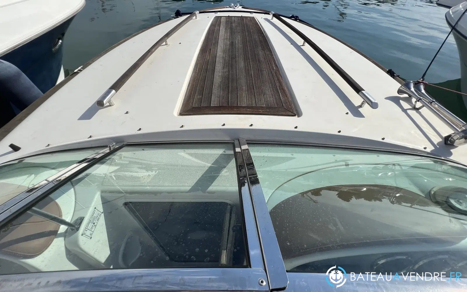 slider 15 Chris Craft Corsair 28 Heritage
