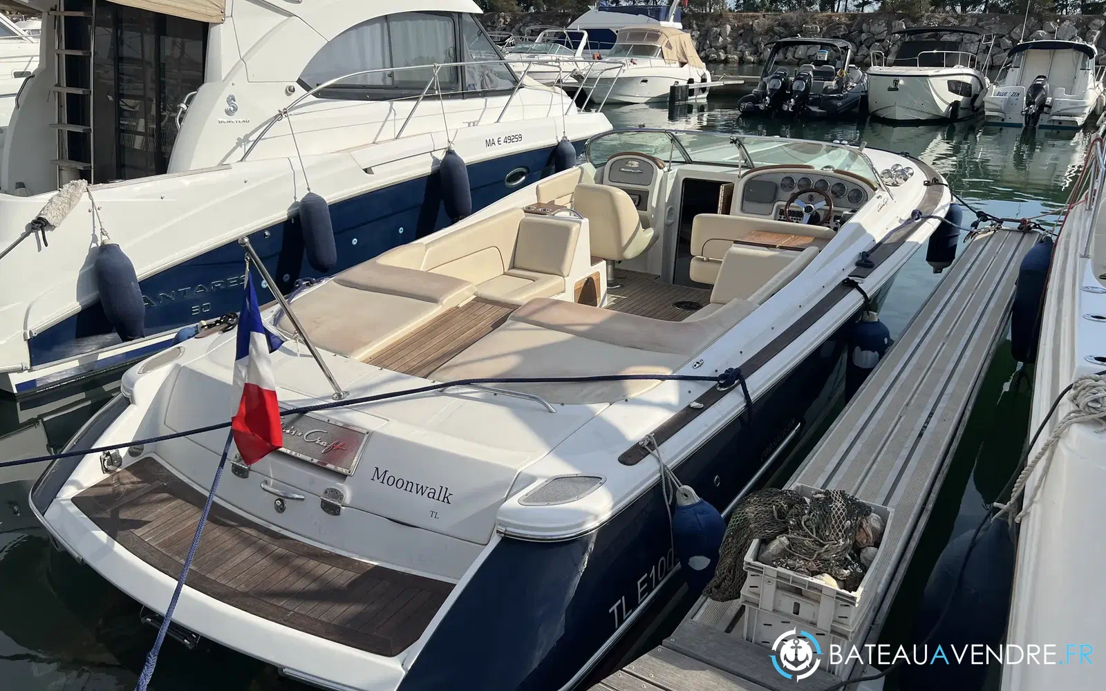 slider 3 Chris Craft Corsair 28 Heritage