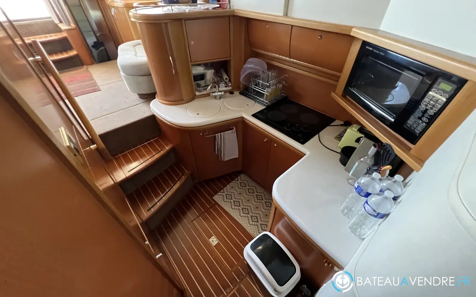slider 20 Sealine T 46