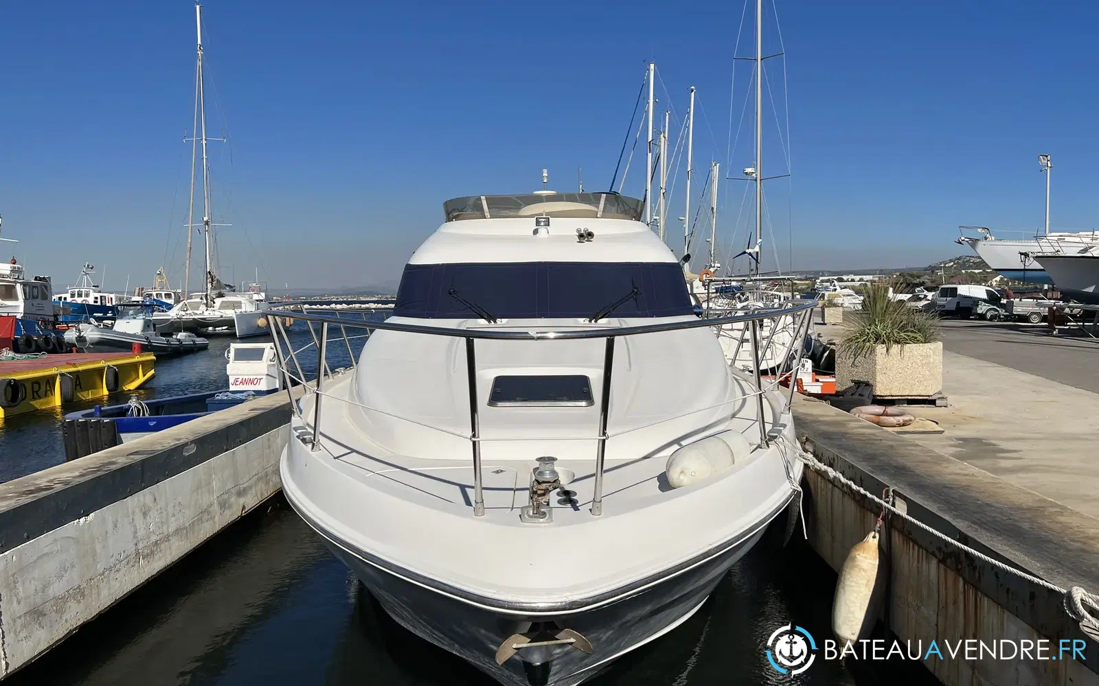 slider 2 Sealine T 46