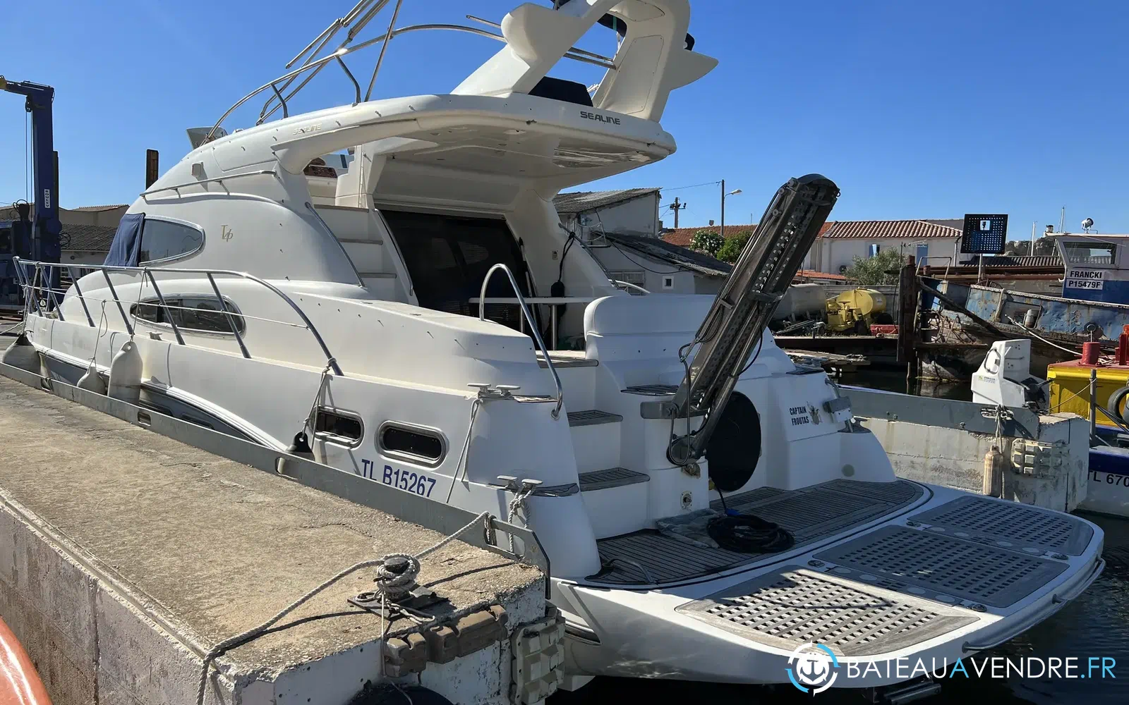 slider 5 Sealine T 46