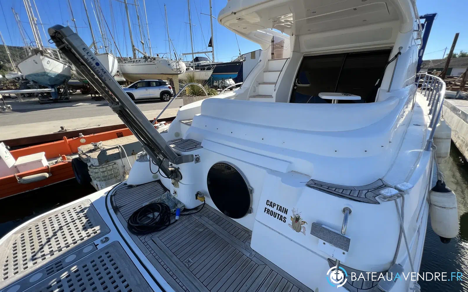 slider 7 Sealine T 46