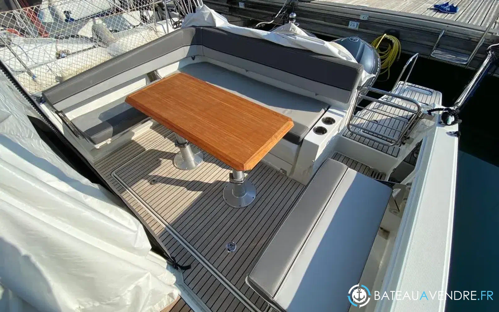 slider 8 Jeanneau Cap Camarat 9.0 WA