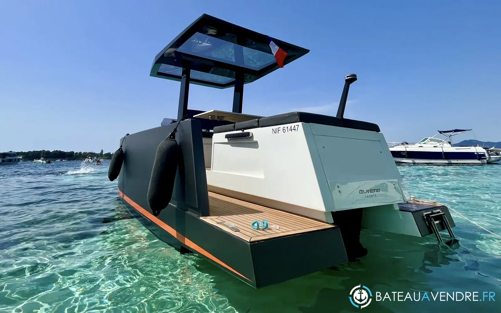 slider 1 De Antonio Yachts D23 Open