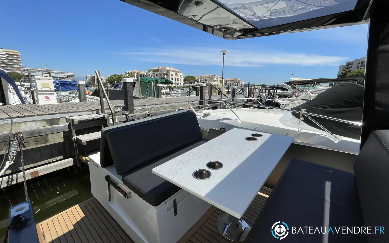 slider 5 De Antonio Yachts D23 Open