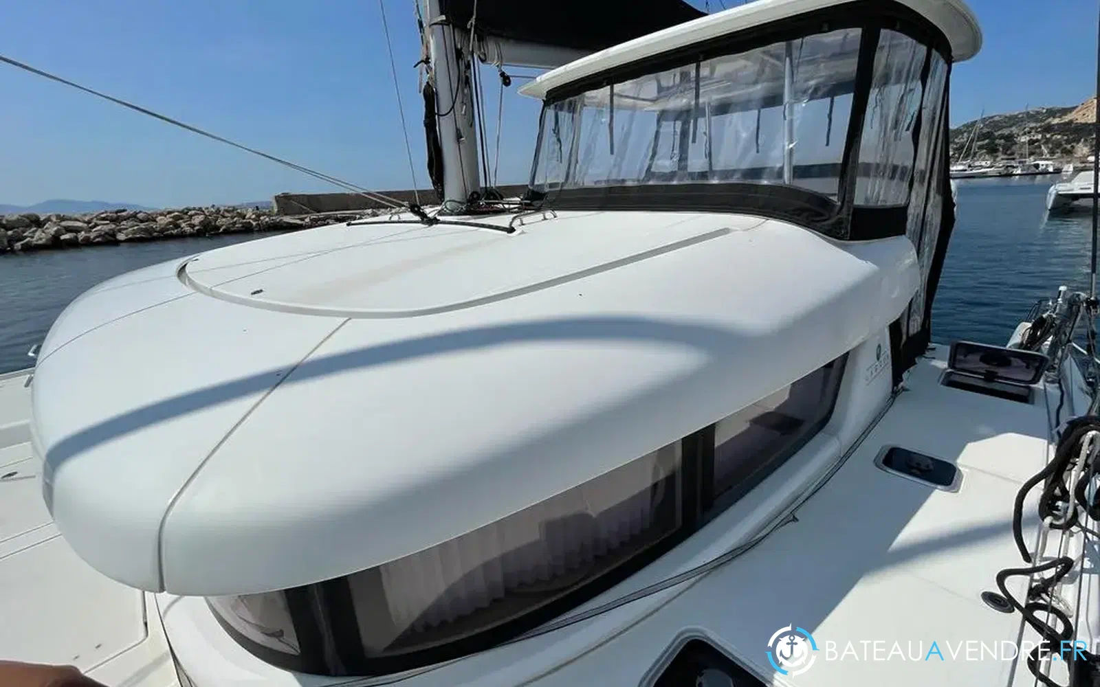slider 9 Lagoon 42