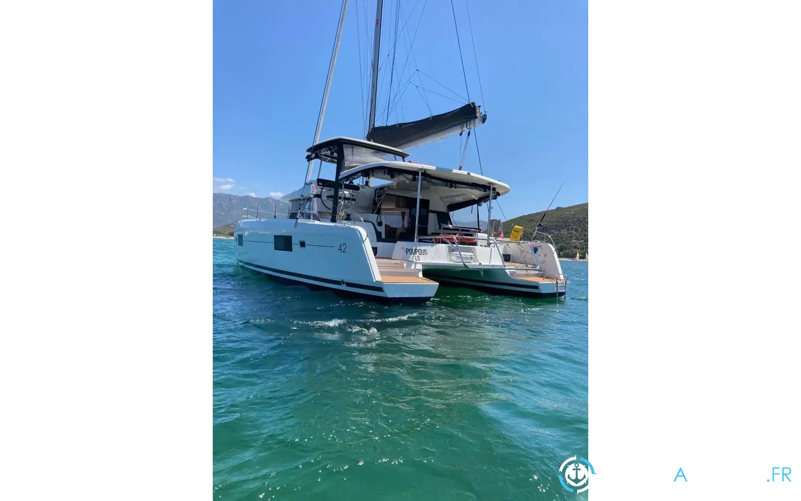 slider 1 Lagoon 42