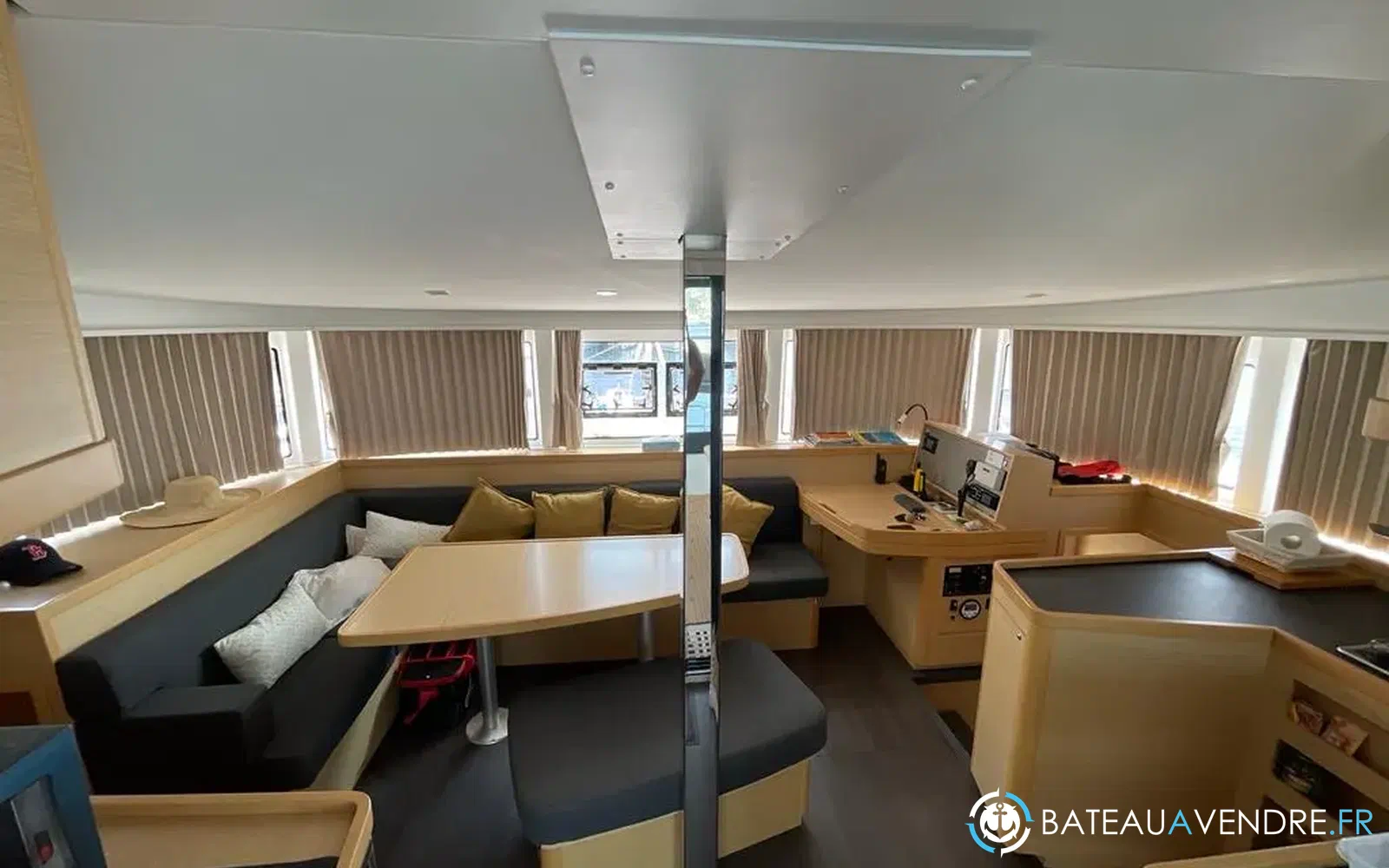 slider 26 Lagoon 42