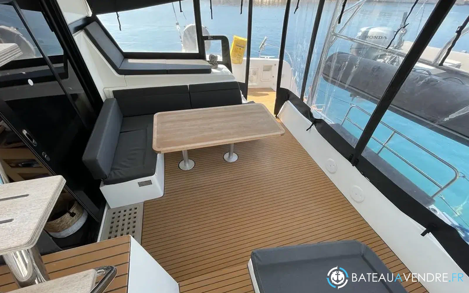 slider 2 Lagoon 42