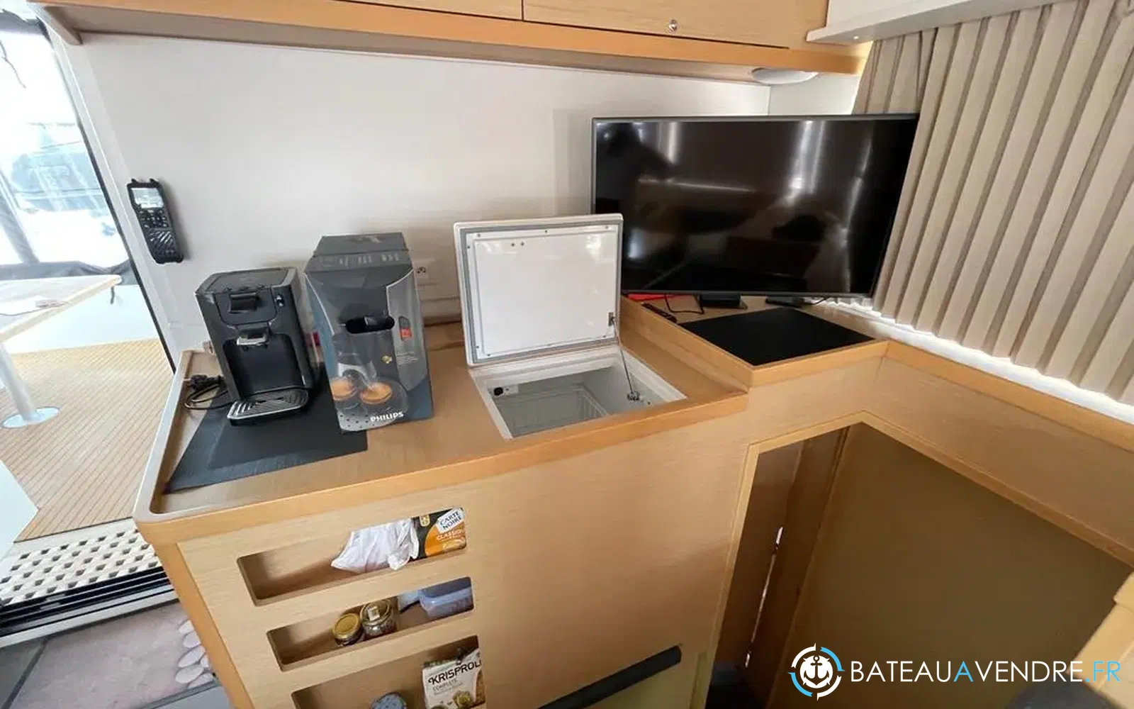 slider 33 Lagoon 42