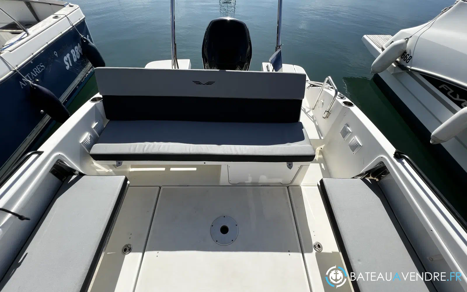 slider 9 Beneteau Flyer 8 SPACEdeck