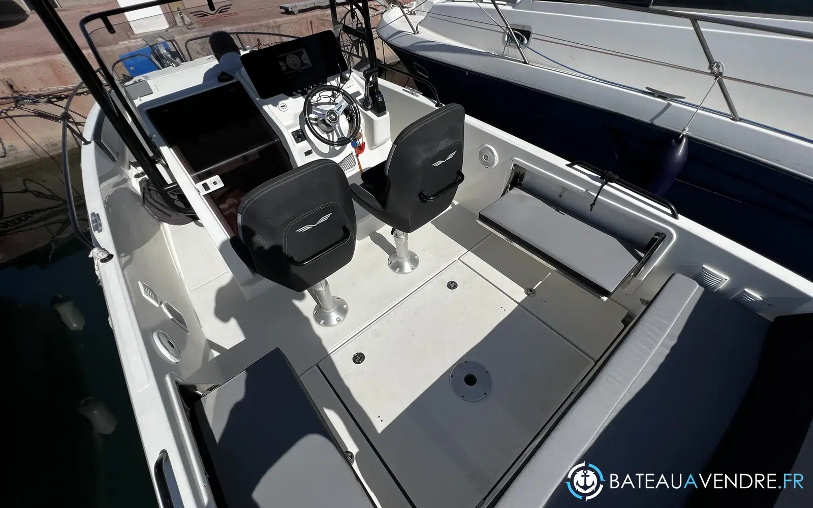 slider 12 Beneteau Flyer 8 SPACEdeck