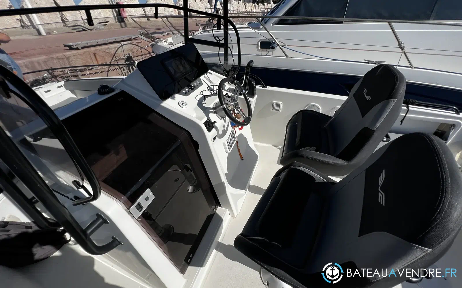 slider 13 Beneteau Flyer 8 SPACEdeck