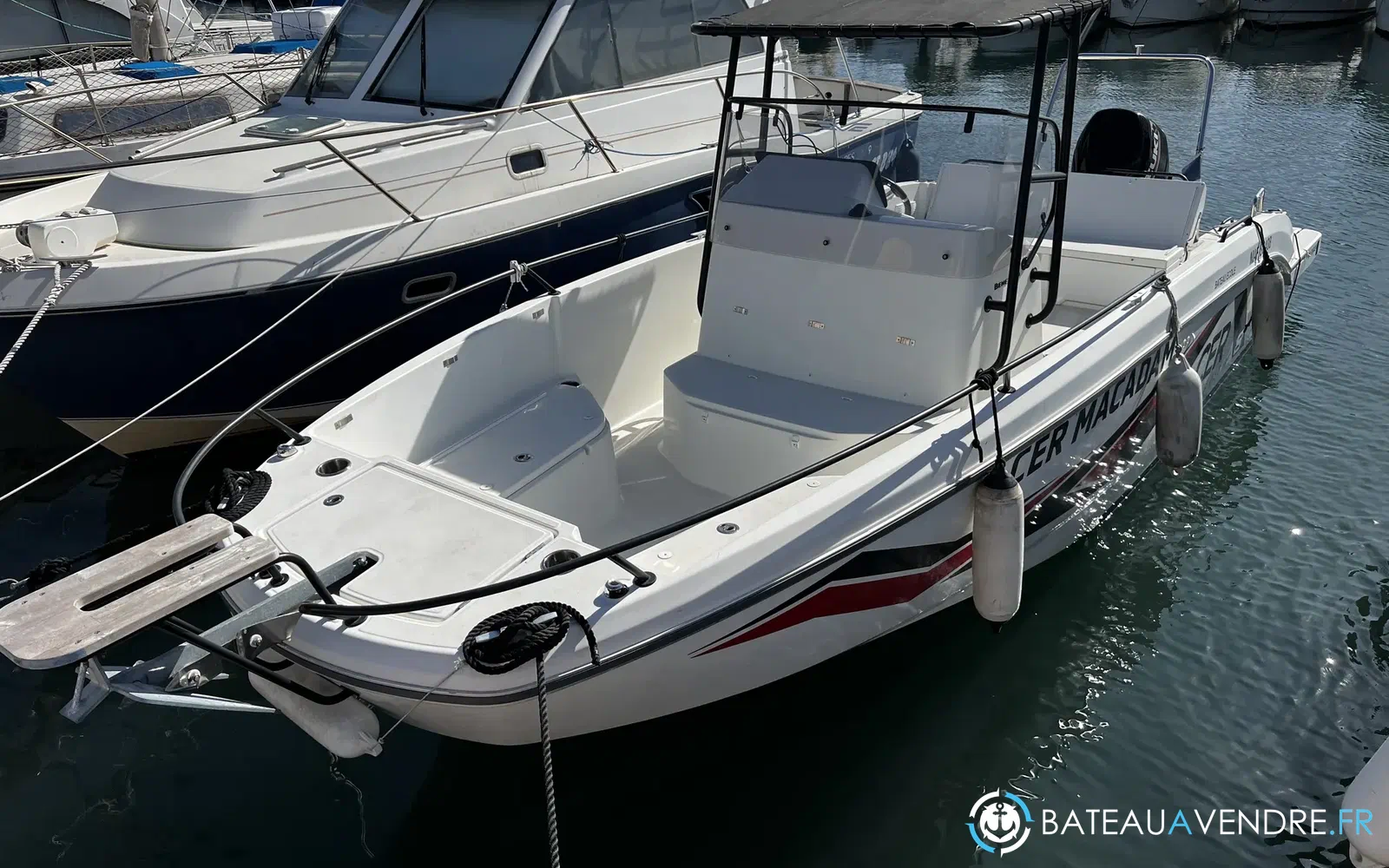 slider 1 Beneteau Flyer 8 SPACEdeck