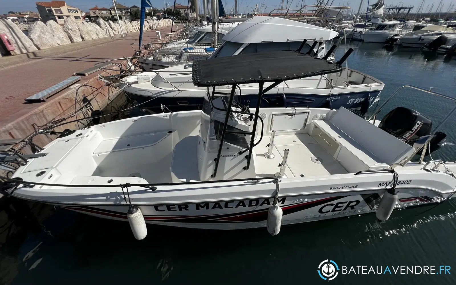 slider 3 Beneteau Flyer 8 SPACEdeck