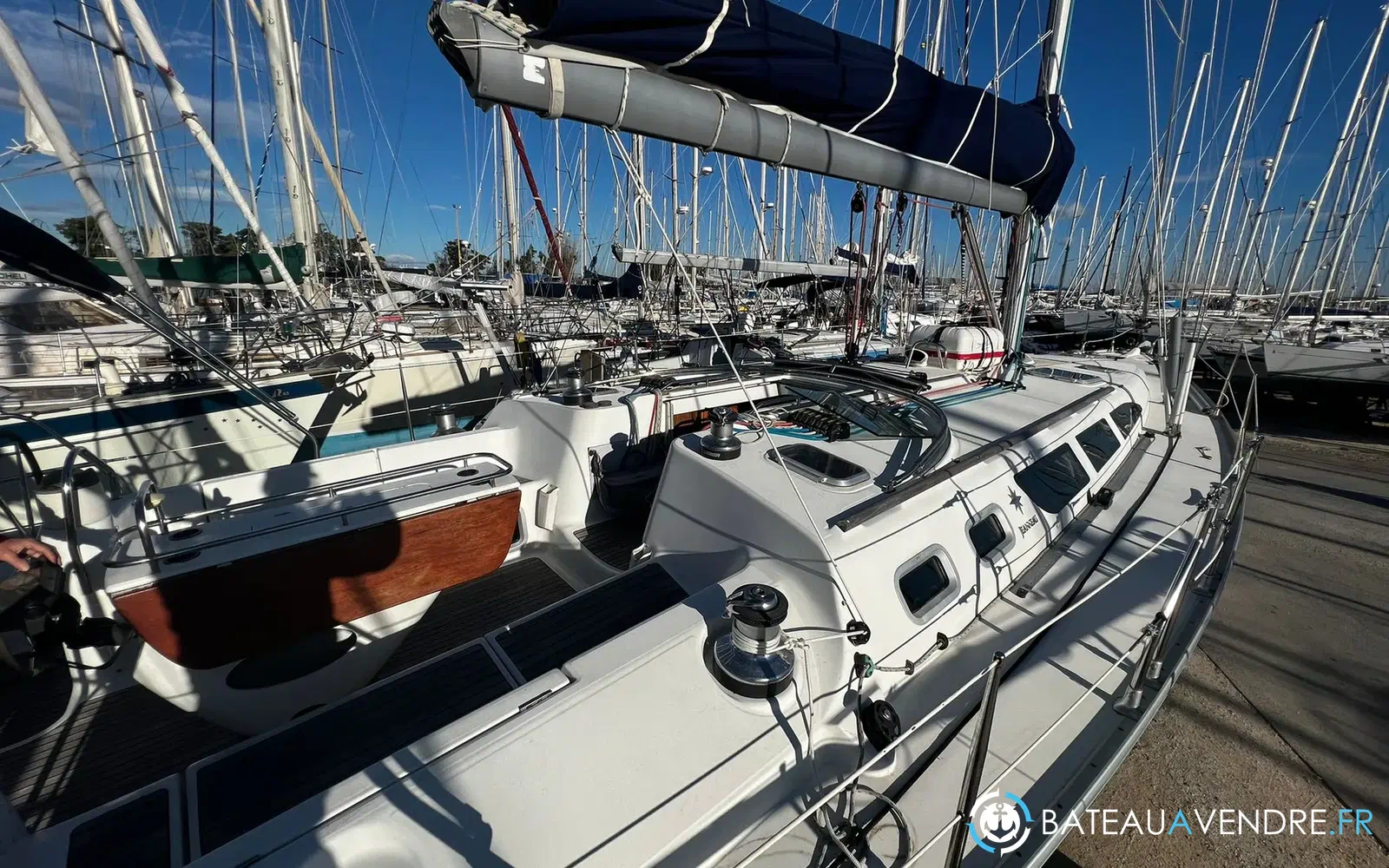 slider 3 Jeanneau Sun Odyssey 43