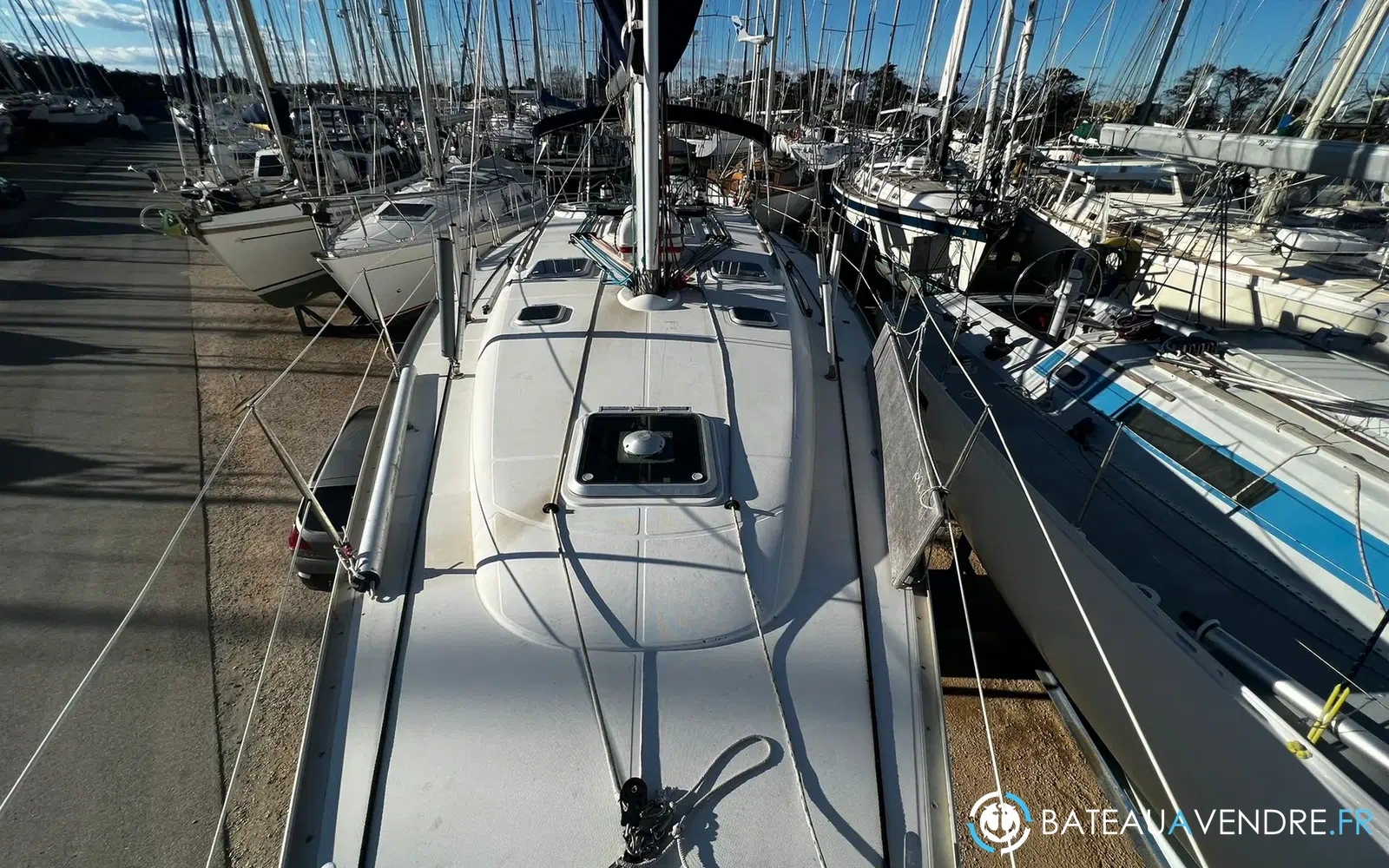 slider 6 Jeanneau Sun Odyssey 43