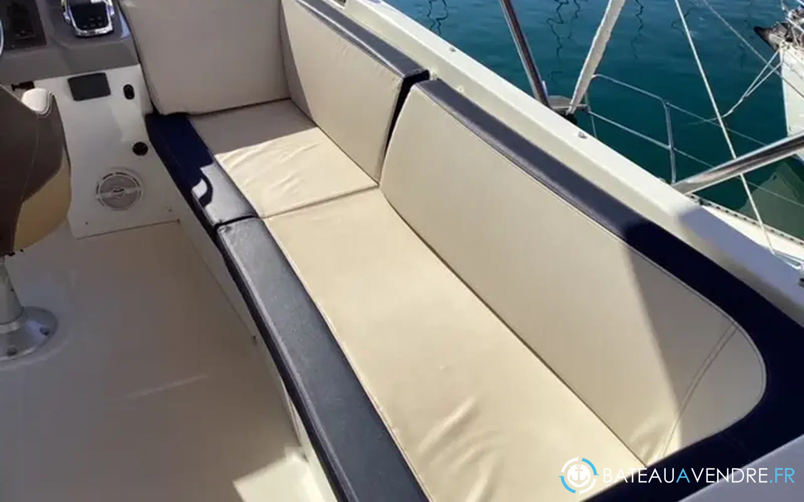 slider 13 Beneteau Swift Trawler 44