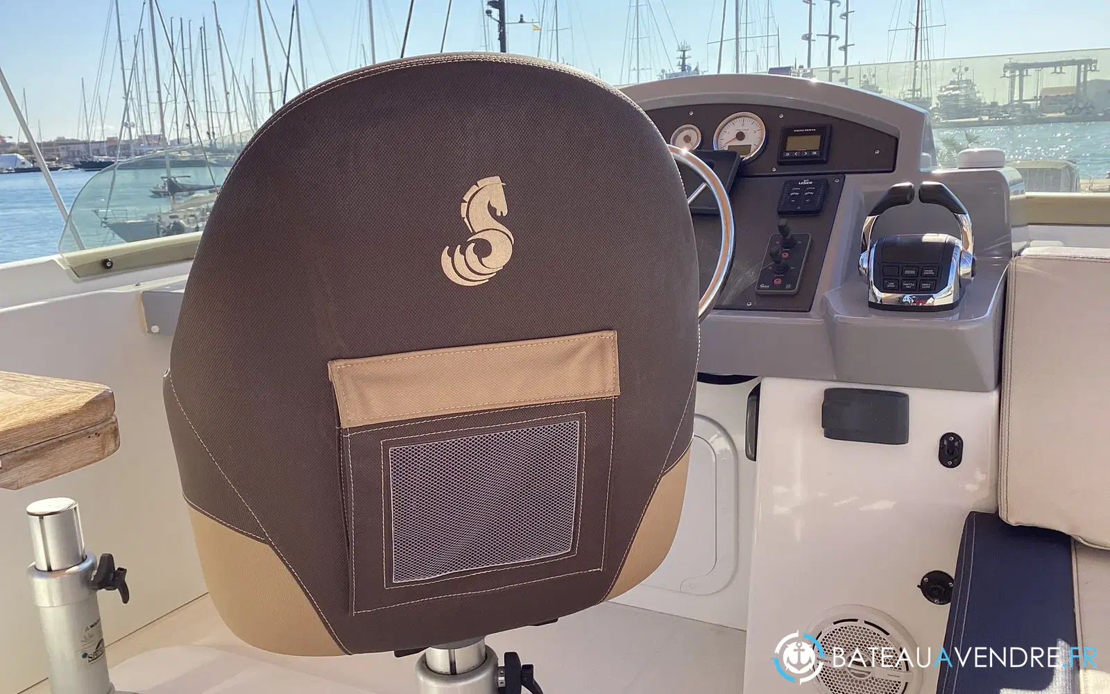 slider 15 Beneteau Swift Trawler 44