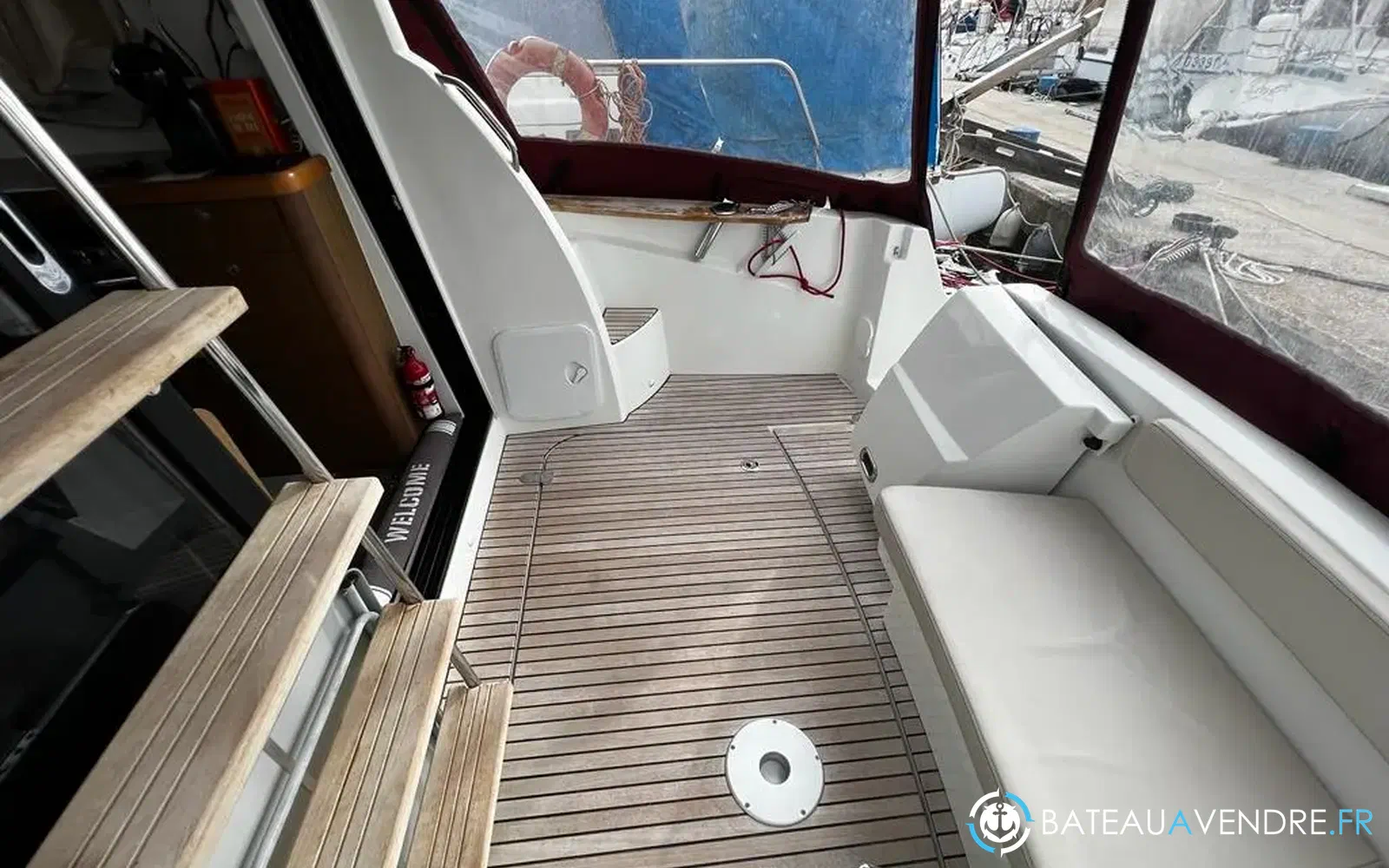 slider 11 Beneteau Antares 30 Fly