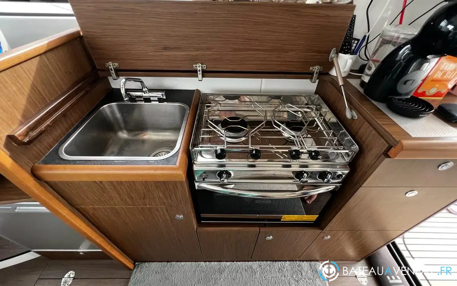 slider 19 Beneteau Antares 30 Fly