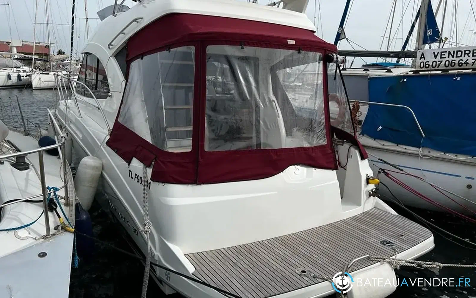 slider 2 Beneteau Antares 30 Fly