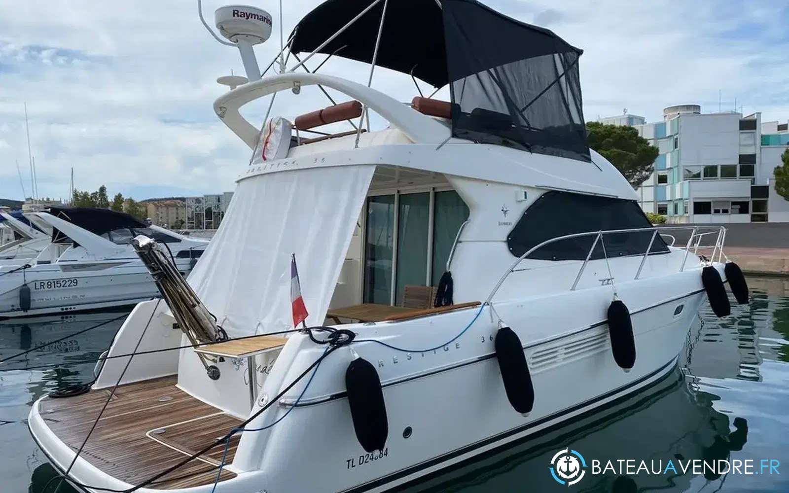 slider 0 Jeanneau Prestige 36