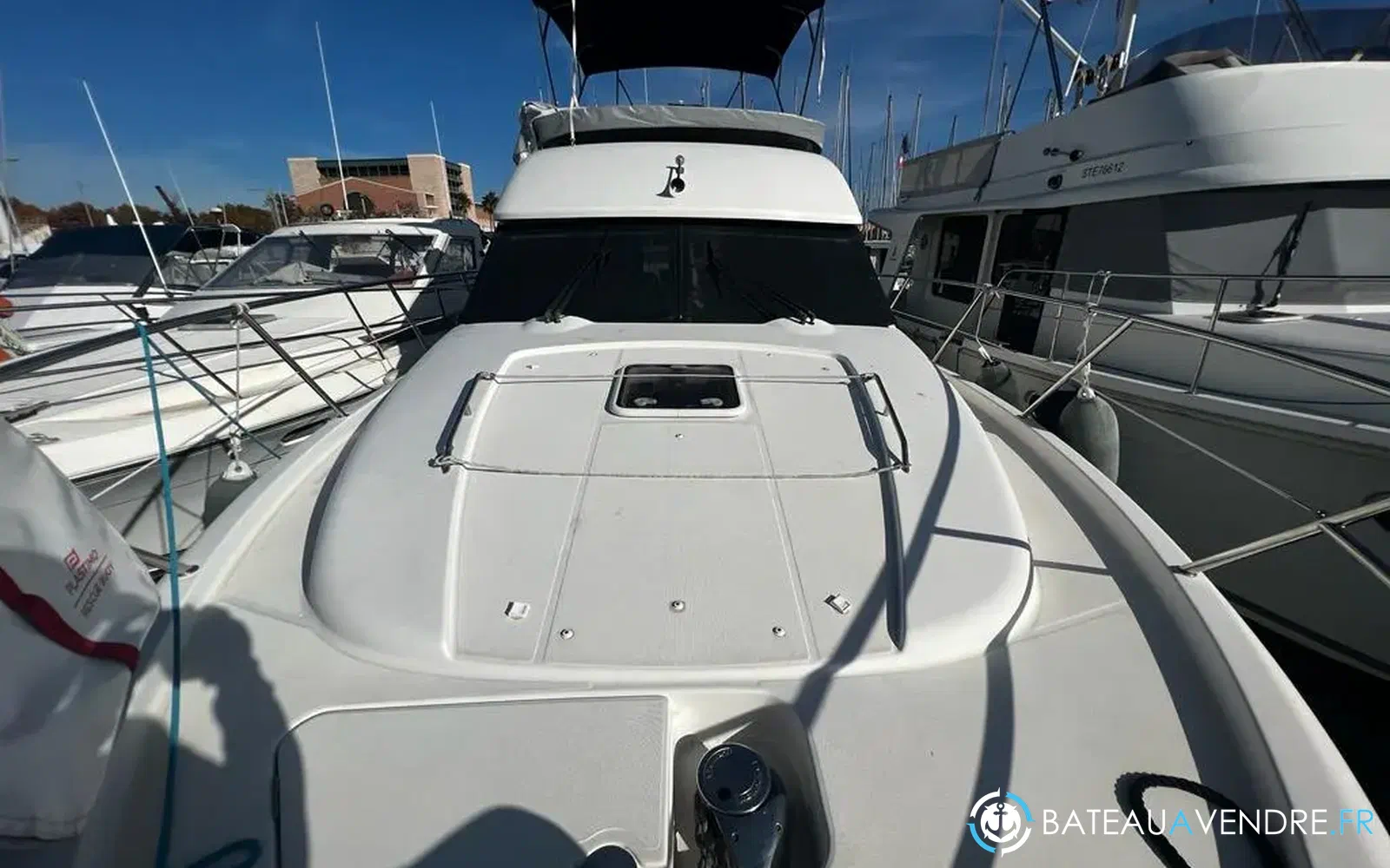 slider 12 Jeanneau Prestige 36