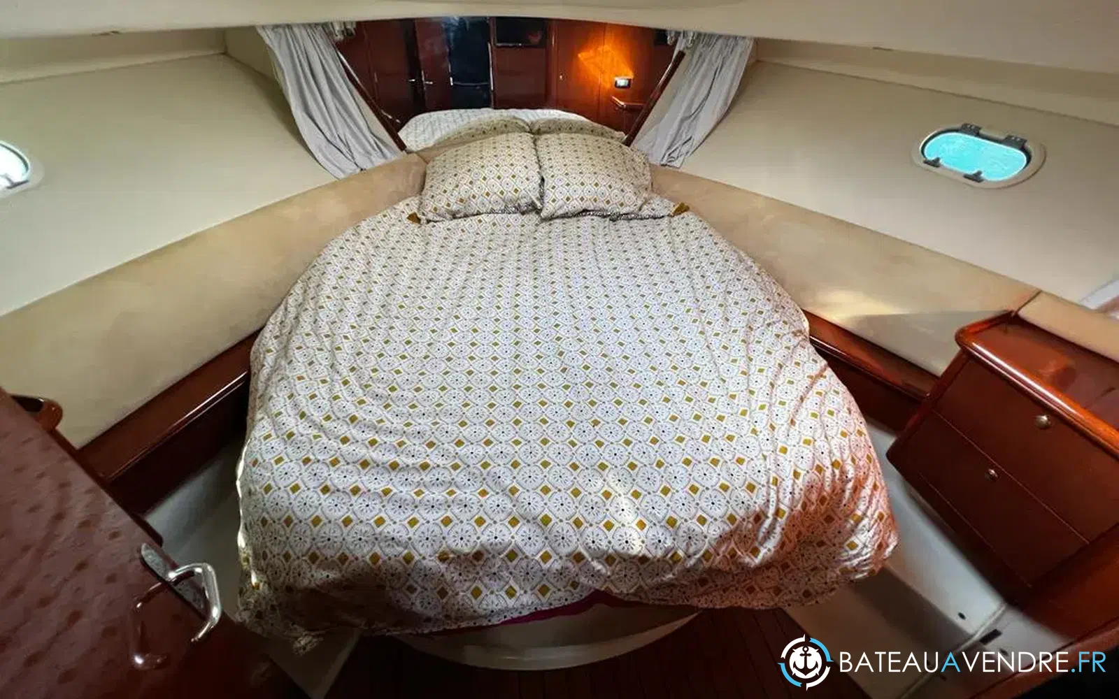 slider 22 Jeanneau Prestige 36